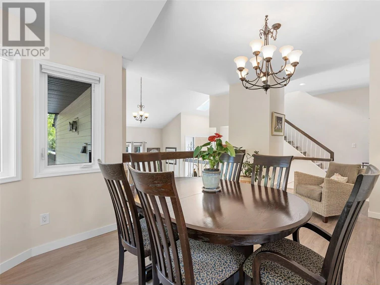 420 West Avenue, Kelowna, BC, V1Y 4Z2 - 14