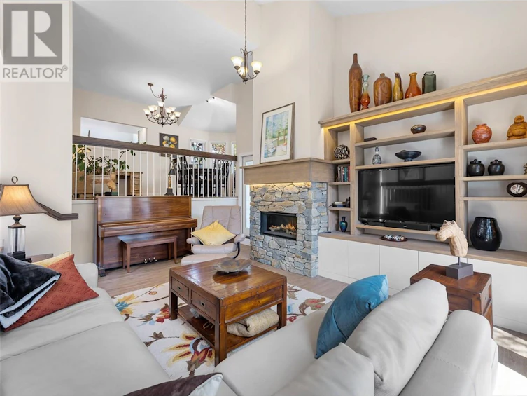 420 West Avenue, Kelowna, BC, V1Y 4Z2 - 9
