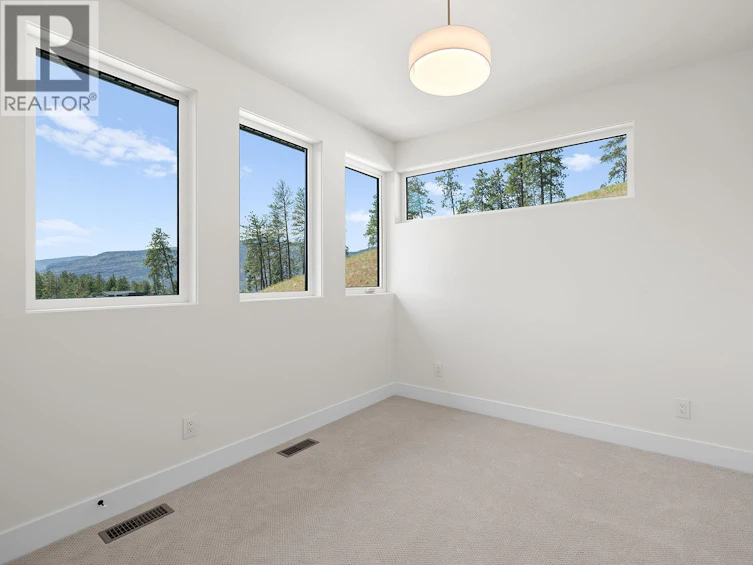 3462 Hilltown Close, Kelowna, BC, V1V 0H4 - 31