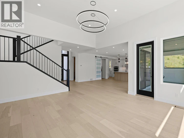 3462 Hilltown Close, Kelowna, BC, V1V 0H4 - 16