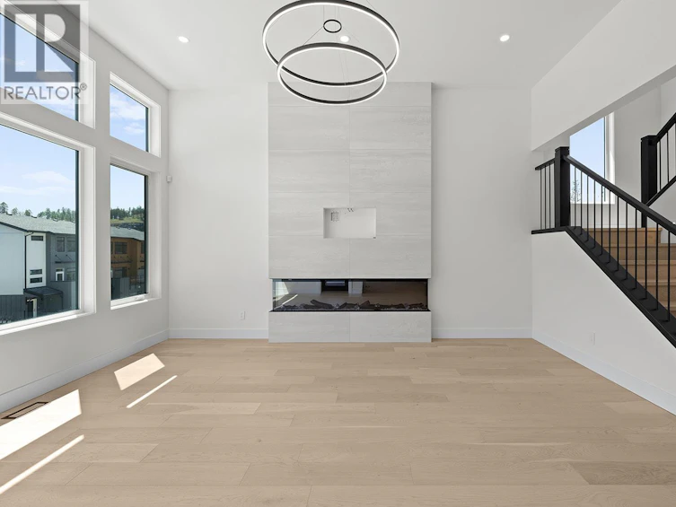 3462 Hilltown Close, Kelowna, BC, V1V 0H4 - 3