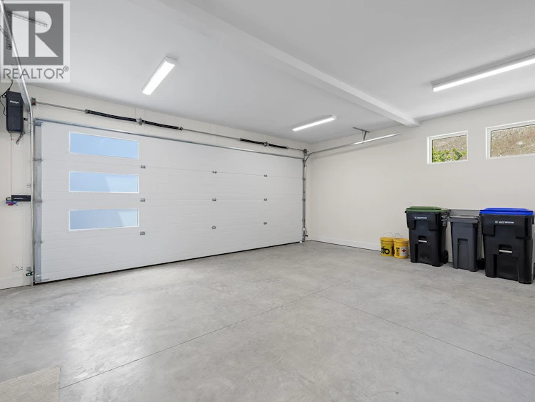 3462 Hilltown Close, Kelowna, BC, V1V 0H4 - 48