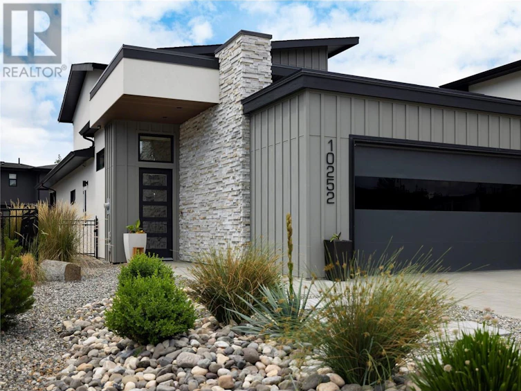 10252 Long Road, Lake Country, BC, V4V 0A9