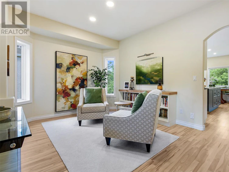 367 Woodpark Crescent, Kelowna, BC, V1V 2L1 - 10