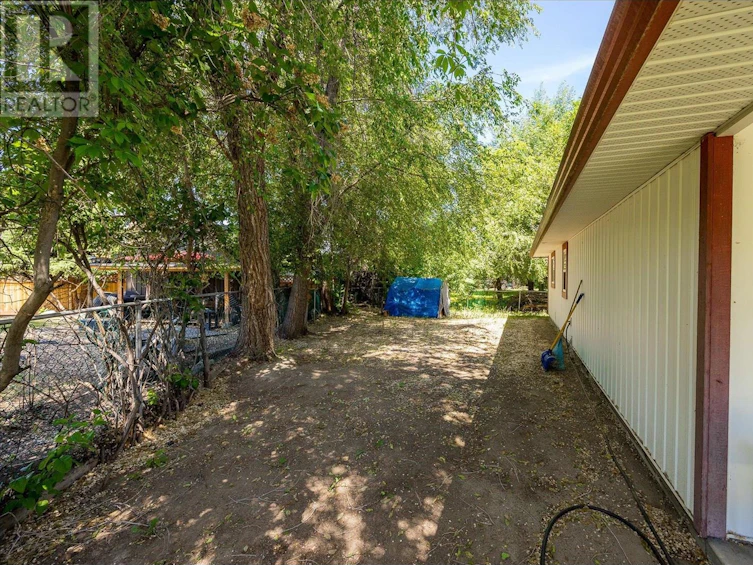1404 Inkar Road, Kelowna, BC, V1Y 8H7 - 26