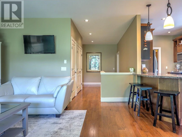 13031 Porter Drive, Lake Country, BC, V4V 2S4 - 12