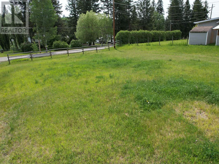 5450 Kennedy Road, 100 Mile House, BC, V0K 2E1 - 4