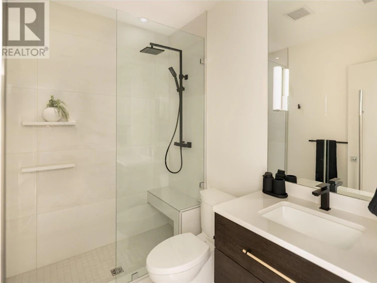 601-460 Groves Avenue, Kelowna, BC, V1Y 4Y5 - 35