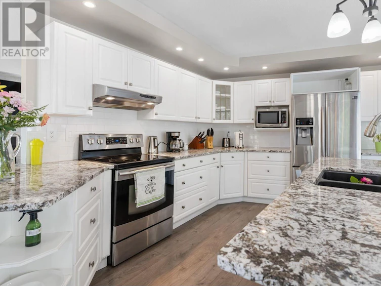 607 South Clifton Road, Kelowna, BC, V1V 1A7 - 15