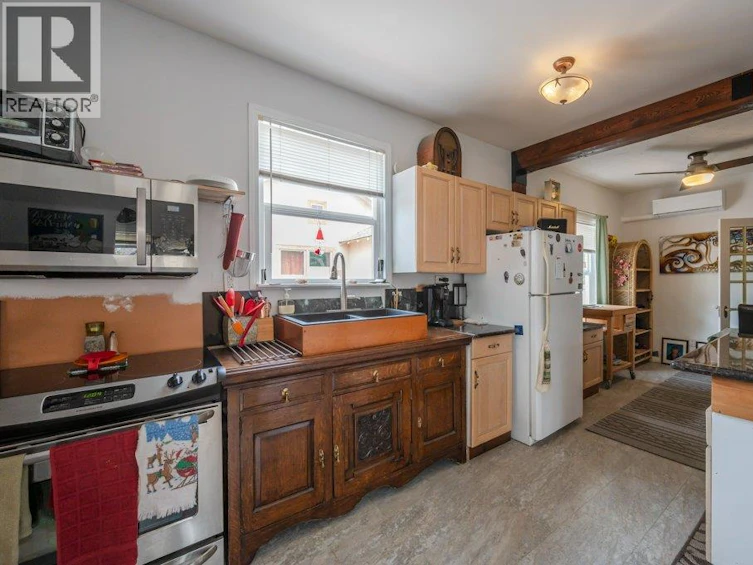 6130 Kootenay Street, Oliver, BC, V0H 1T0 - 17
