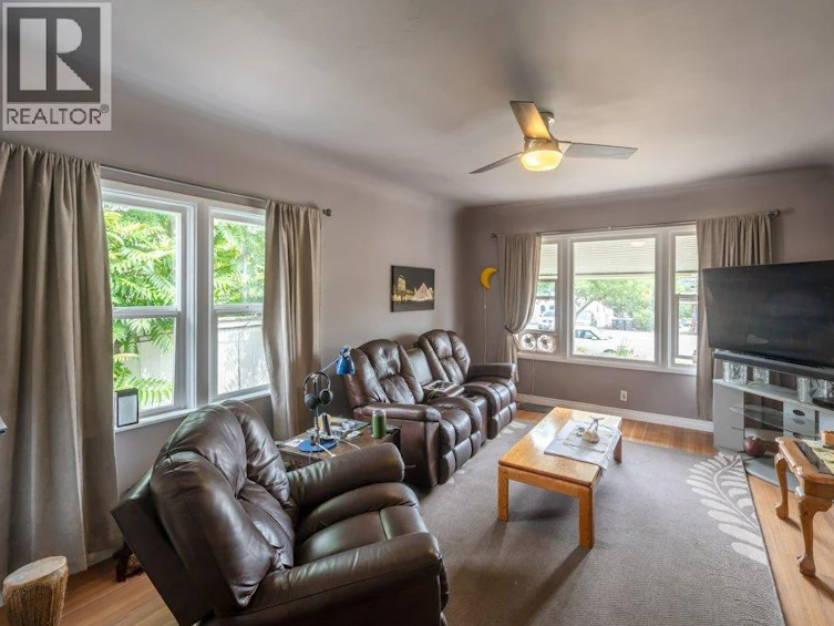 6130 Kootenay Street, Oliver, BC, V0H 1T0 - 7