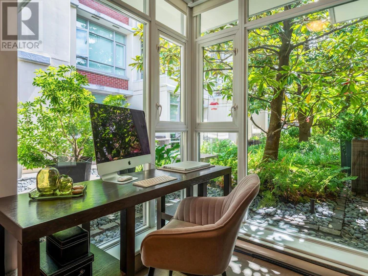 323-2268 West Broadway Street, Vancouver, BC, V6K 0B2 - 5