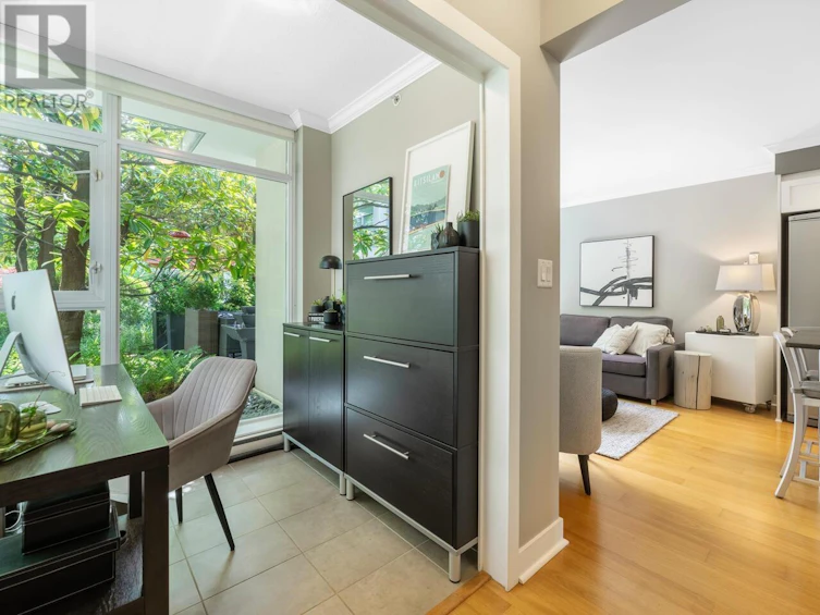 323-2268 West Broadway Street, Vancouver, BC, V6K 0B2 - 4