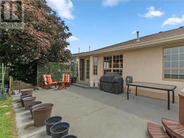 1840 Mckinley Court, Kamloops, BC, V2E 2L9 - 31