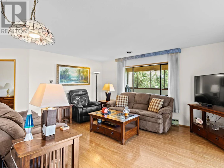 309-2110 Hoy Street, Kelowna, BC, V1Y 8S8 - 10