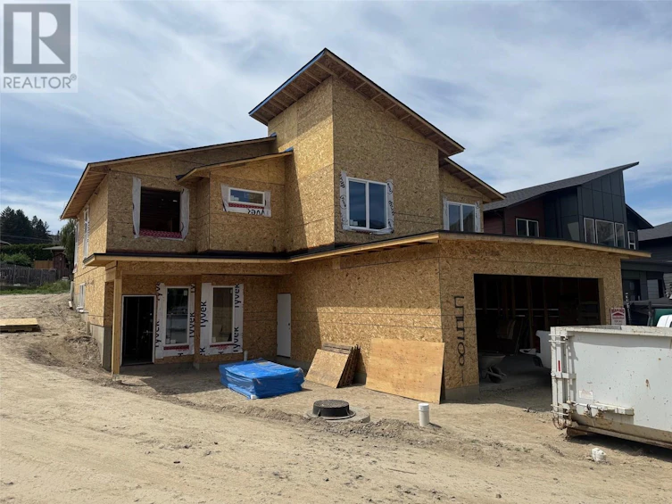 5581 Coster Place, Kamloops, BC, V2C 4Z3 - 2