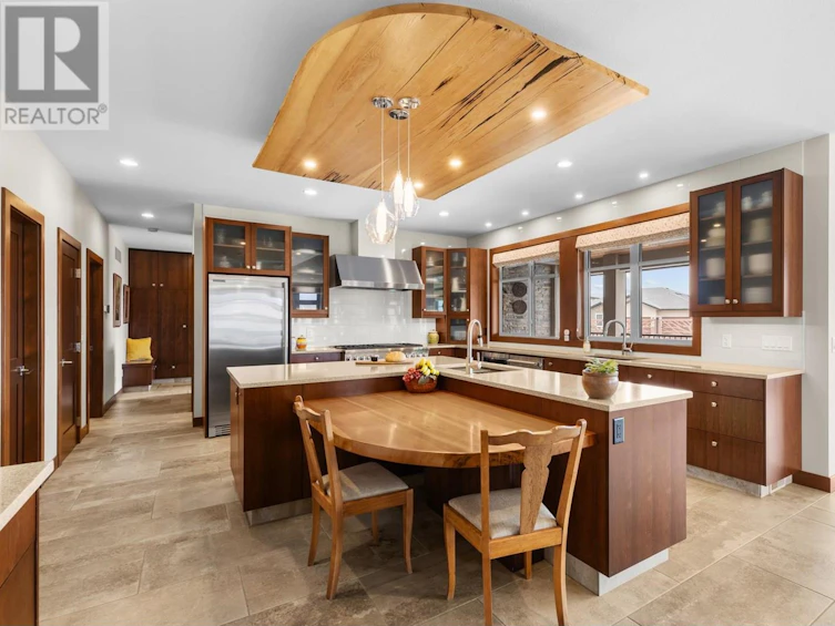 3318 Vineyard View Drive, West Kelowna, BC, V4T 3M3 - 3