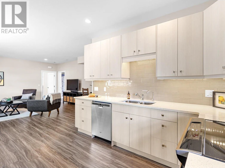 3318 Vineyard View Drive, West Kelowna, BC, V4T 3M3 - 53