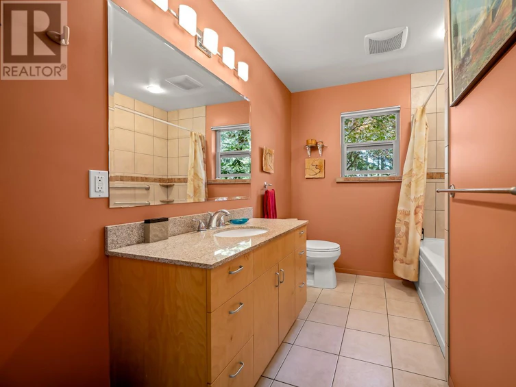 5455 Porpoise Crescent, Hornby Island, BC, V0R 1Z0 - 17