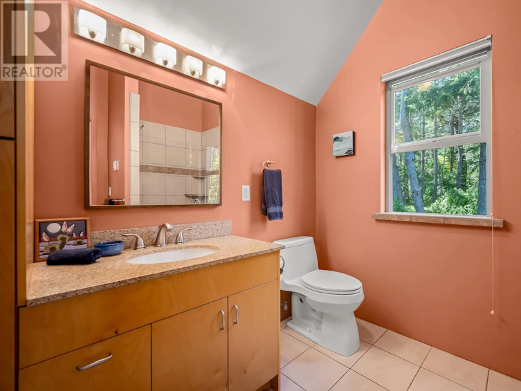 5455 Porpoise Crescent, Hornby Island, BC, V0R 1Z0 - 27