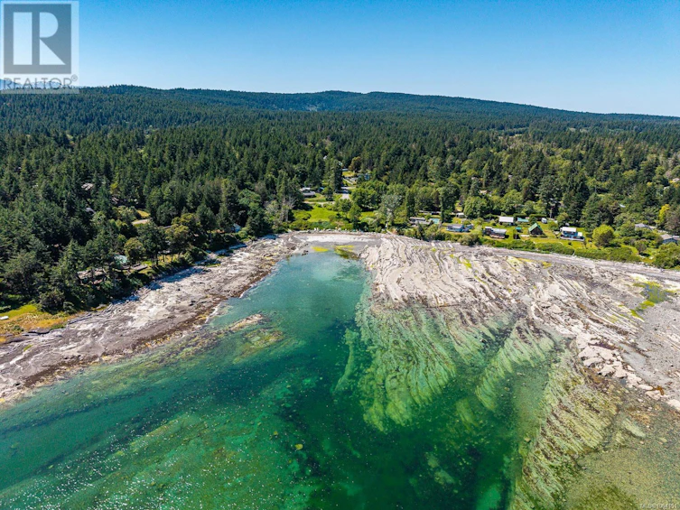 5455 Porpoise Crescent, Hornby Island, BC, V0R 1Z0 - 45