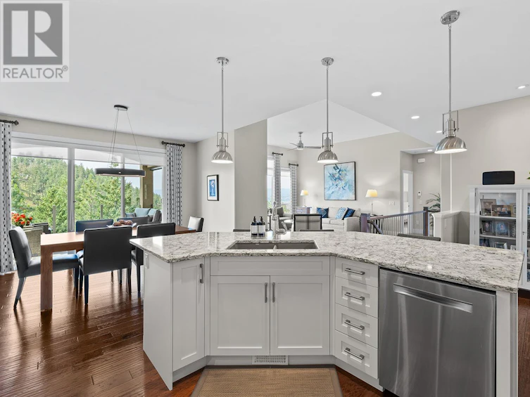 18-588 Harrogate Lane, Kelowna, BC, V1V 3C1 - 18