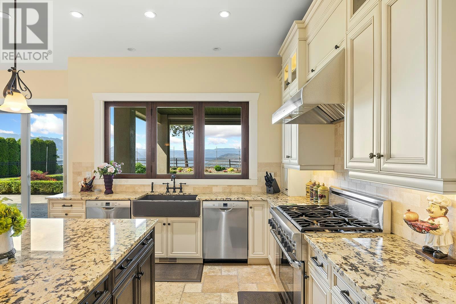 3321 Vineyard View Drive, West Kelowna, BC, V4T 3B4 - 13