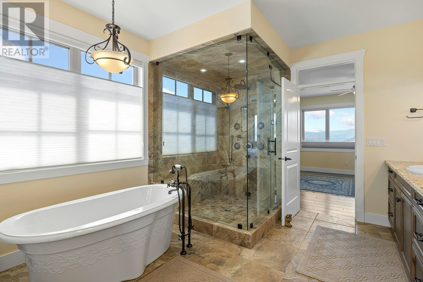 3321 Vineyard View Drive, West Kelowna, BC, V4T 3B4 - 36
