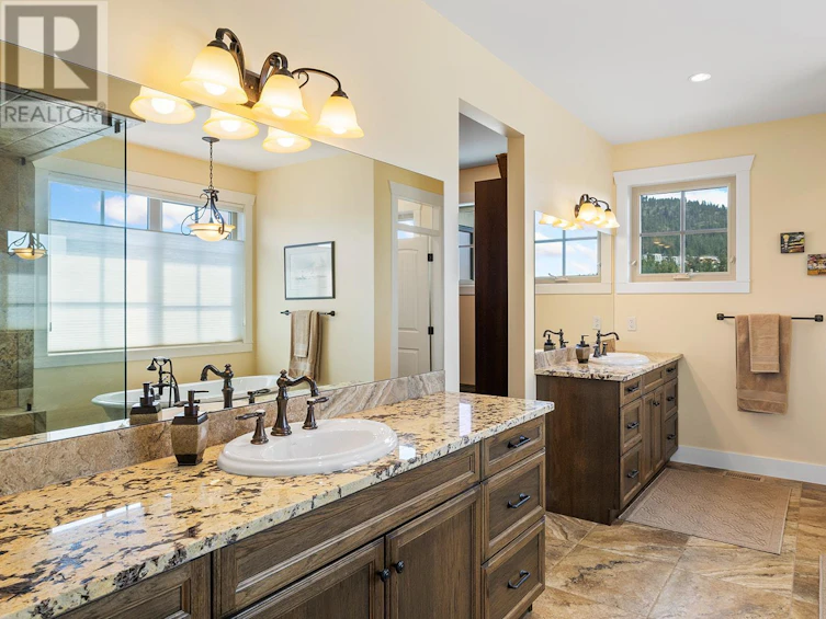 3321 Vineyard View Drive, West Kelowna, BC, V4T 3B4 - 35