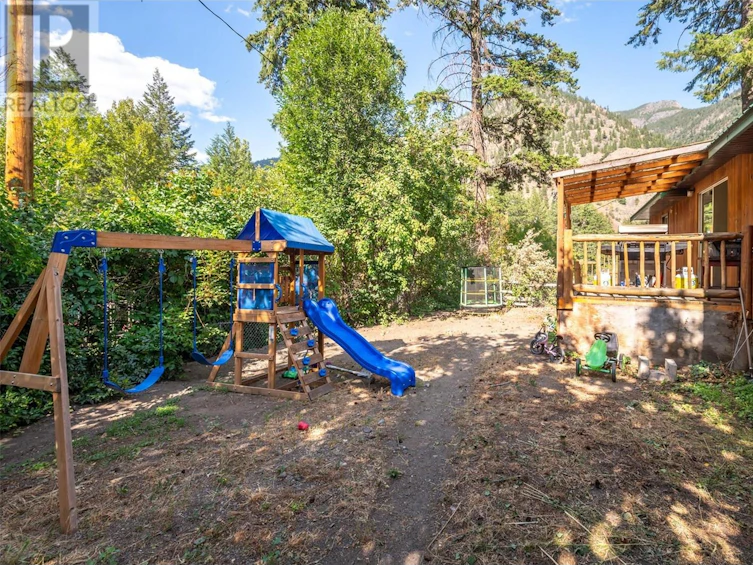 1486 3a Highway, Olalla, BC, V0X 1N6 - 48