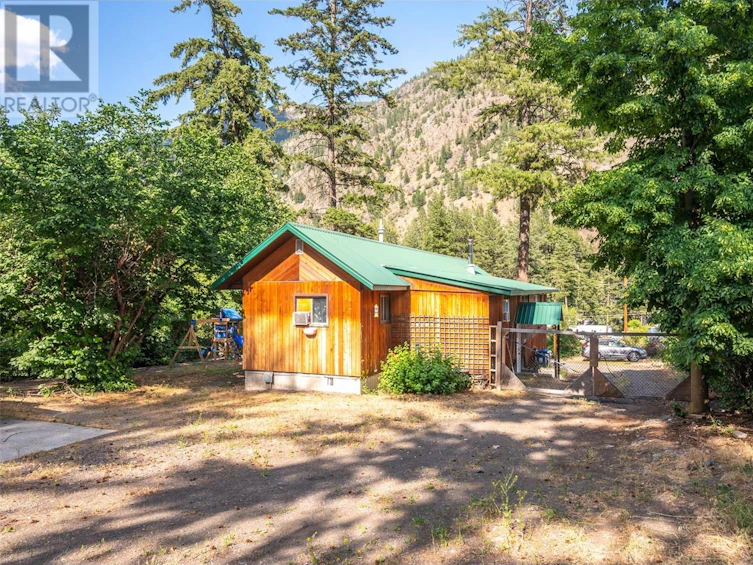 1486 3a Highway, Olalla, BC, V0X 1N6 - 54