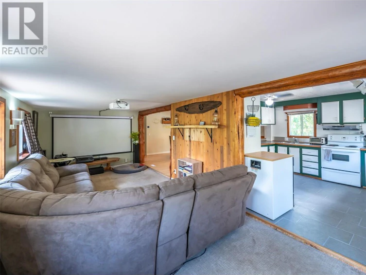 1486 3a Highway, Olalla, BC, V0X 1N6 - 13