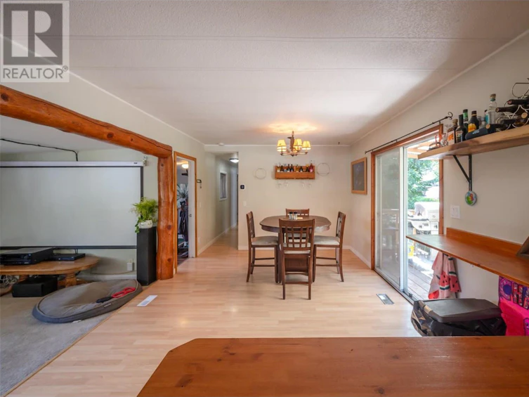1486 3a Highway, Olalla, BC, V0X 1N6 - 19