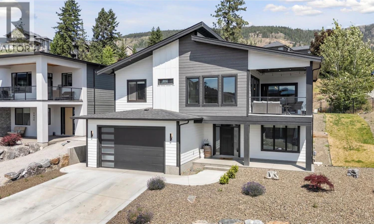 2846 Canyon Crest Drive