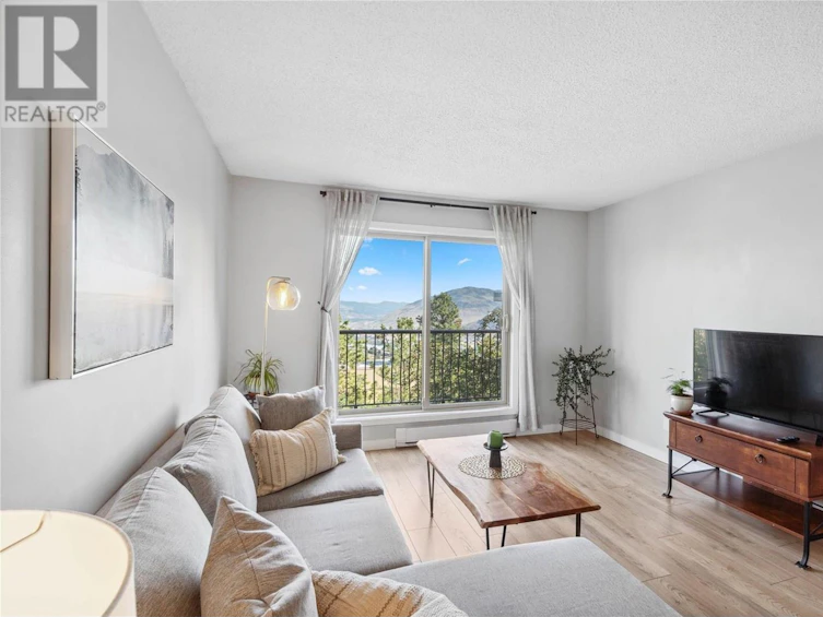 42-1810 Summit Drive, Kamloops, BC, V2E 2C7 - 2