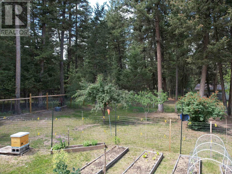 4990 Canium Court, 108 Mile Ranch, BC, V0K 2Z0 - 6