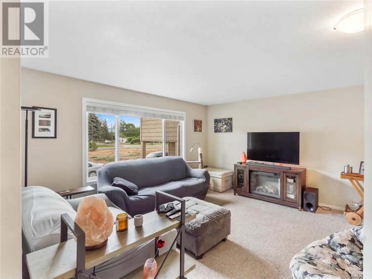4-1616 Happyvale Avenue, Kamloops, BC, V2B 4H2 - 3