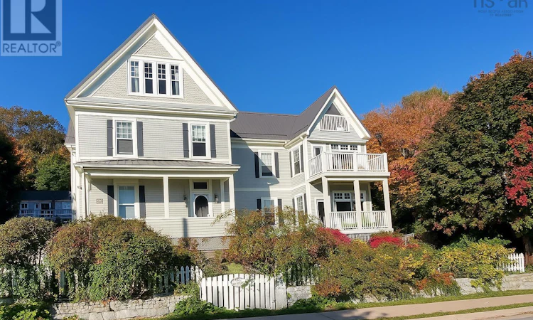 123 Duke Street