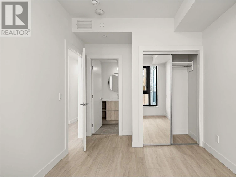 512-3699 Capozzi Road, Kelowna, BC, V1W 0G3 - 3
