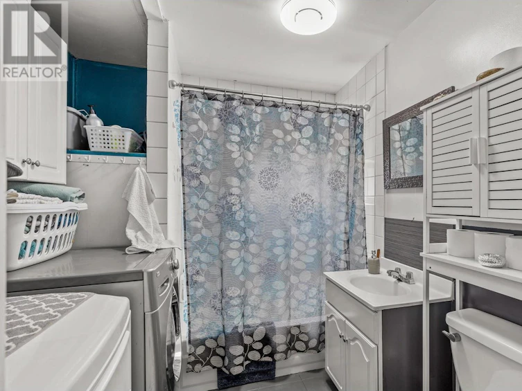 2293 Woodlawn Street, Kelowna, BC, V1Y 2T1 - 16