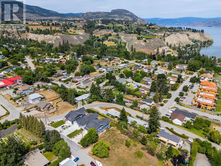 5720 Century Street, Summerland, BC, V0H 1Z1 - 69