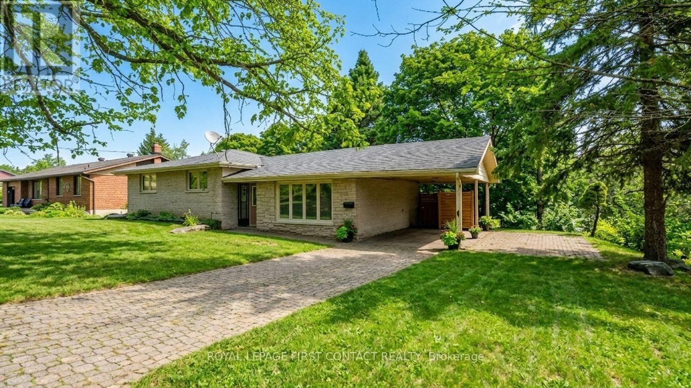 18 Kennedy Drive, Kawartha Lakes, ON, K0M 1N0