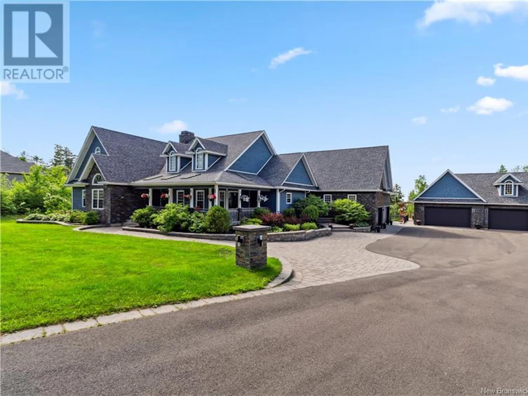 81 Thorncastle, Moncton, NB, E1G 0S6