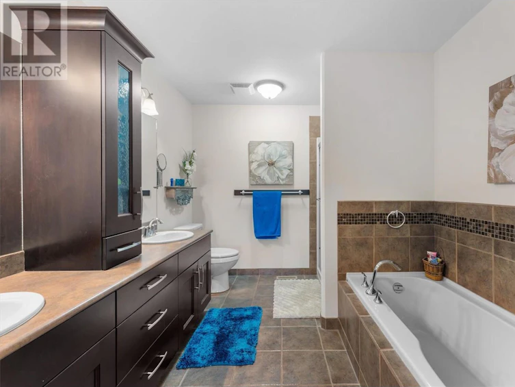 3428 Camelback Drive, Kelowna, BC, V1X 8A8 - 26