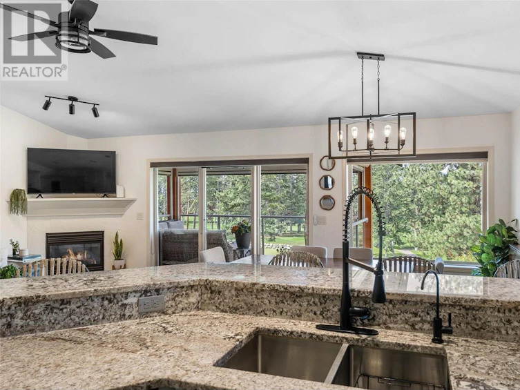 3430 Camelback Drive, Kelowna, BC, V1X 8A8 - 15