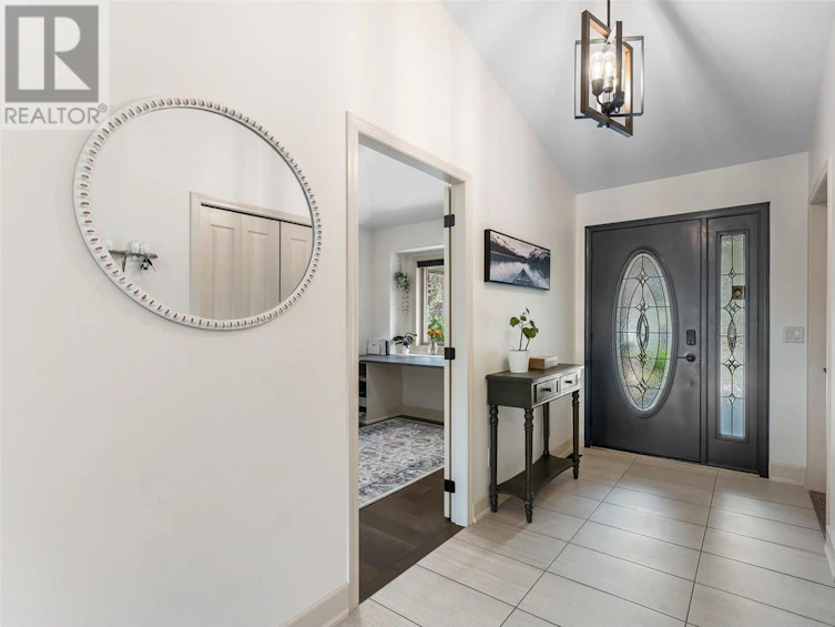 3430 Camelback Drive, Kelowna, BC, V1X 8A8 - 8