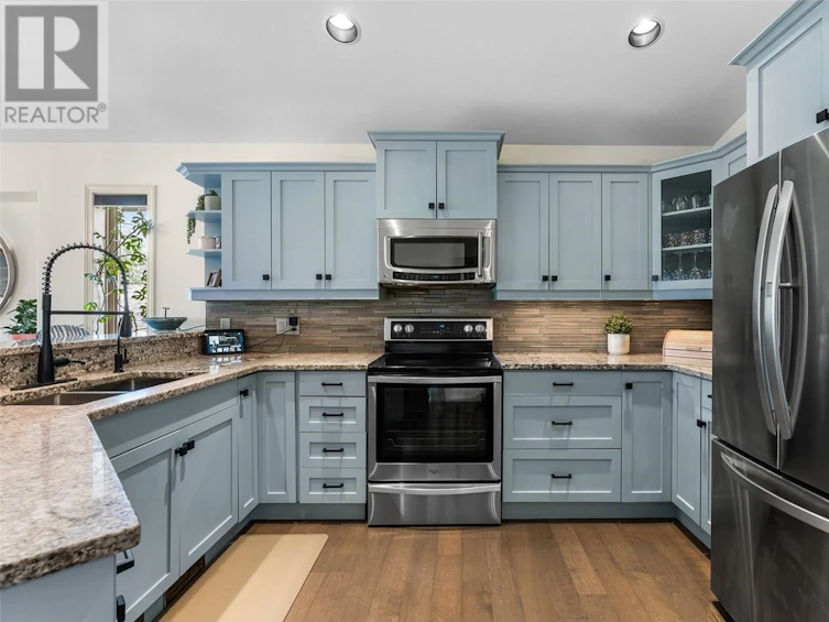 3430 Camelback Drive, Kelowna, BC, V1X 8A8 - 13