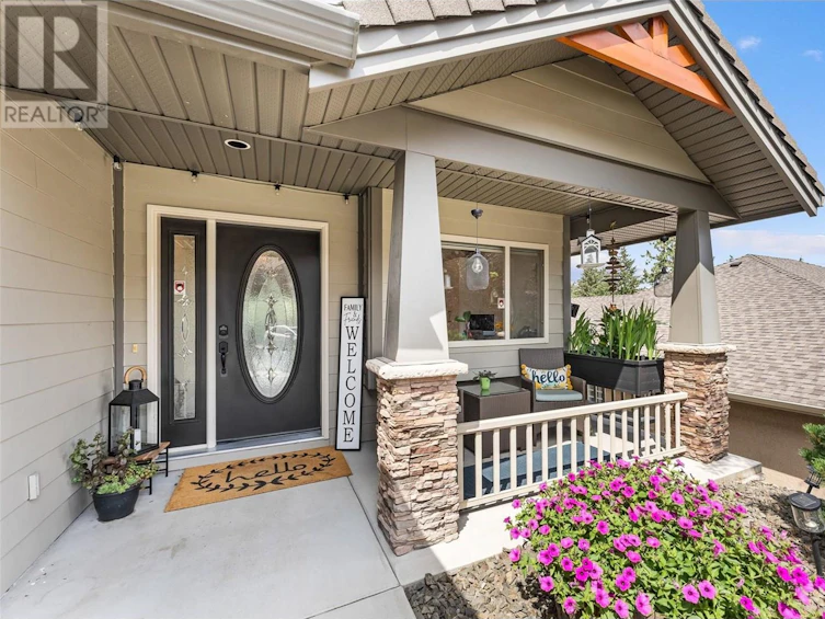 3430 Camelback Drive, Kelowna, BC, V1X 8A8 - 3
