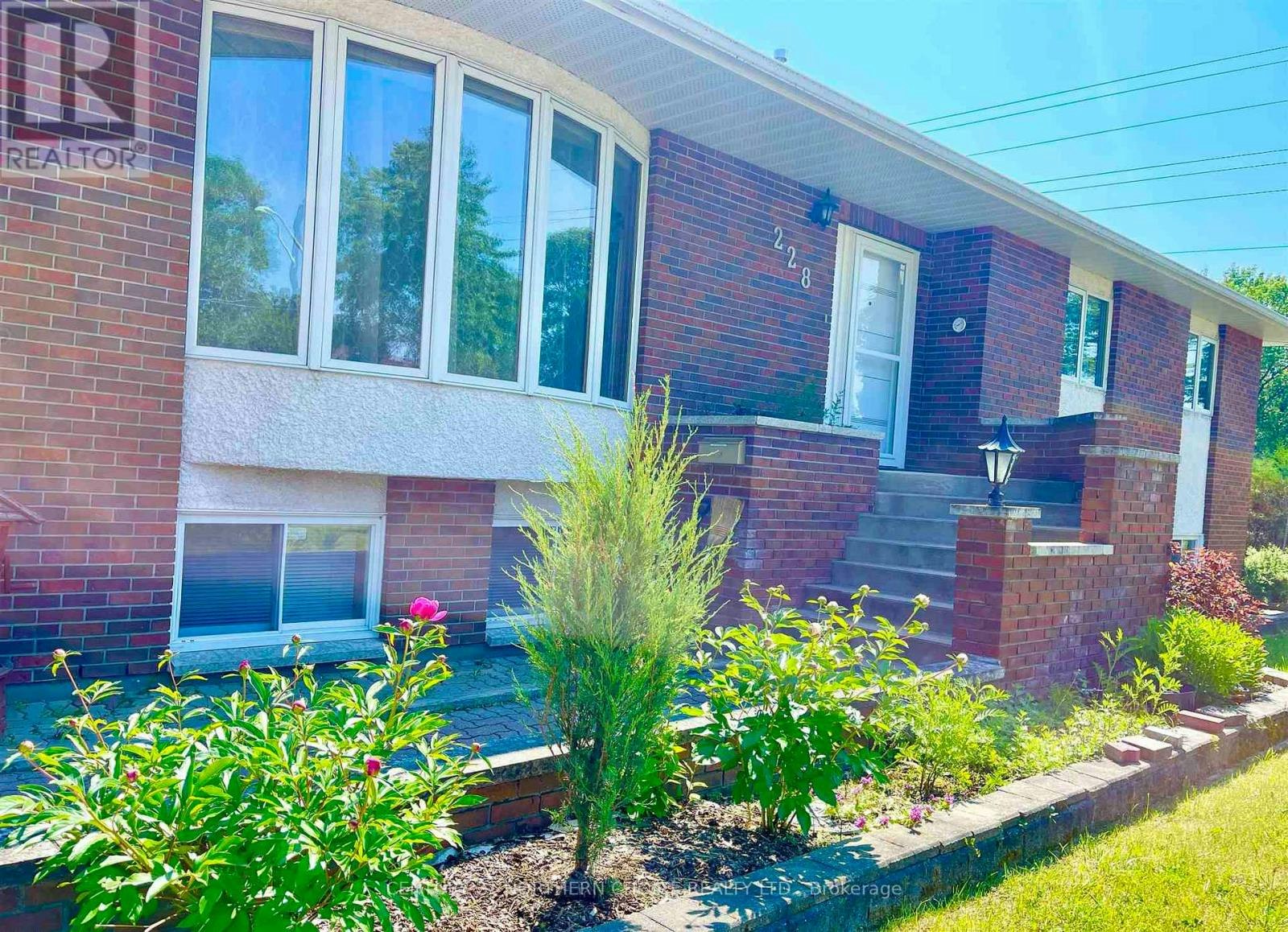 228 Taylor Street, Dryden, ON, P8N 1M6