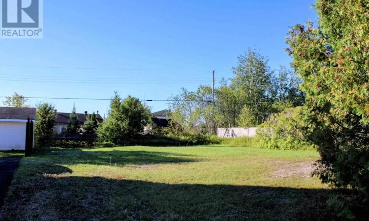 16 Sandpiper Avenue